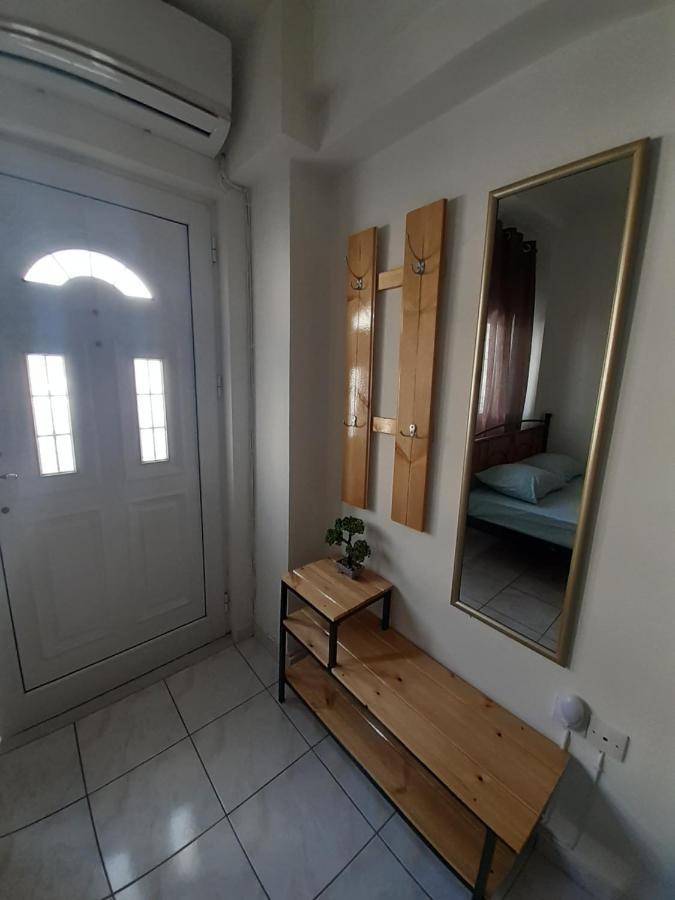 カラマタYellow Houseアパートメント エクステリア 写真